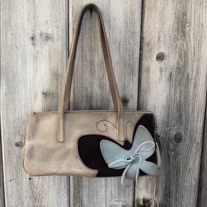 Cream butterfly 🦋 purse